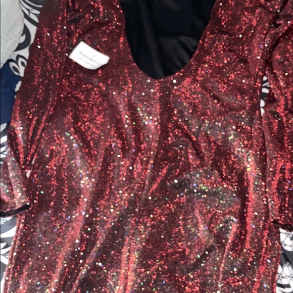 2 never worn dresses, tags still attached from Windsor fashion both size large - Picture 4 of 5